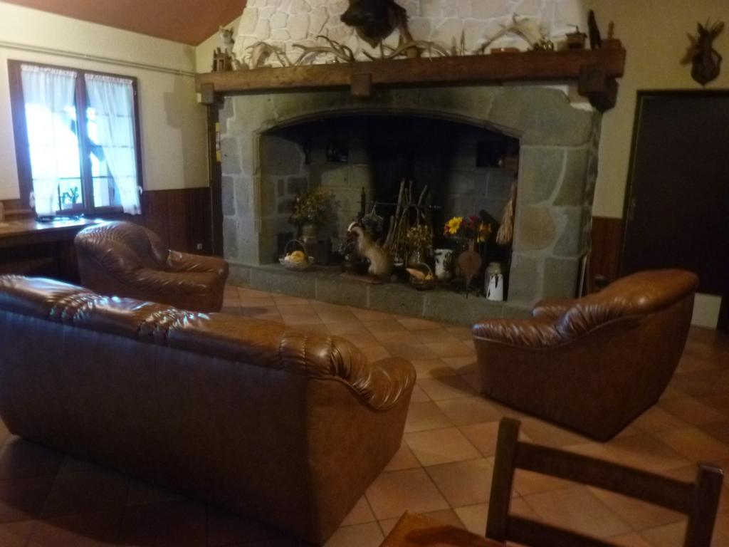 Auberge Les Volpilieres Ruynes-en-Margeride Екстер'єр фото